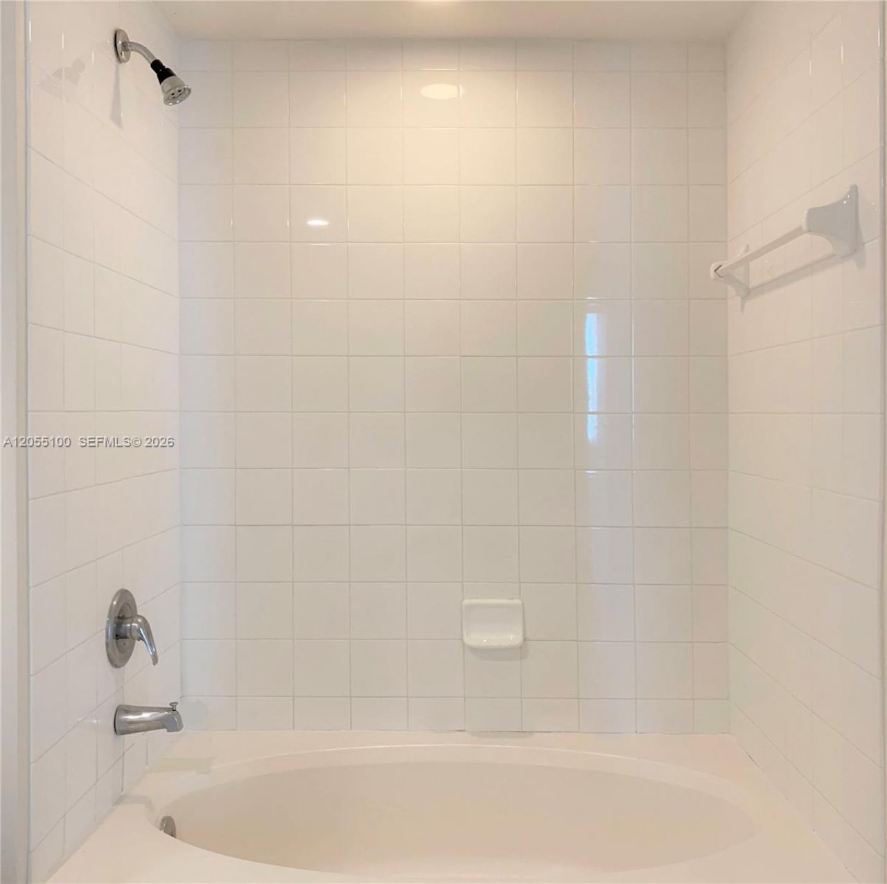 2000 N Bayshore Dr , Unit 1006, Miami, FL 33137 Photo