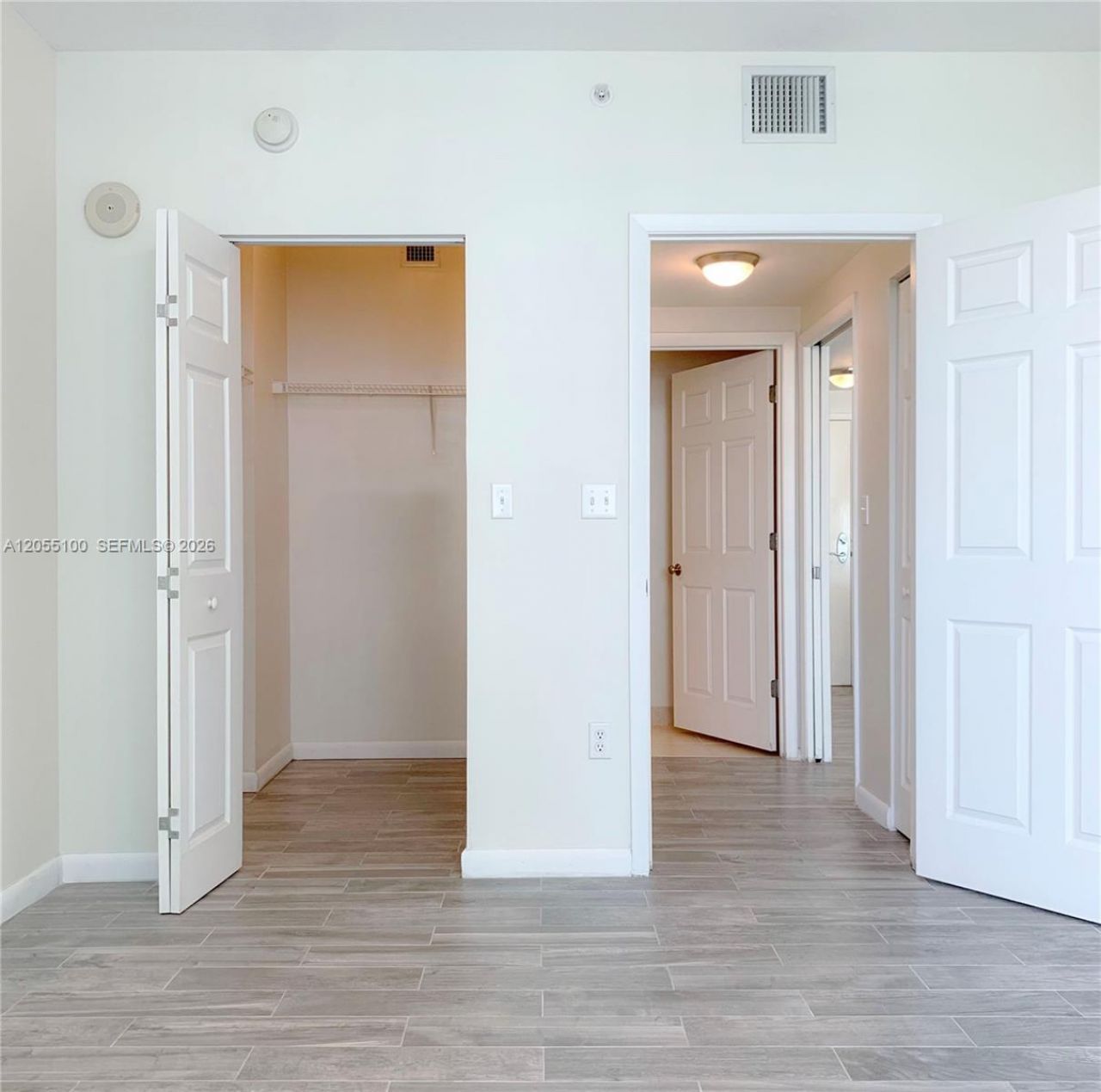 2000 N Bayshore Dr , Unit 1006, Miami, FL 33137 Photo