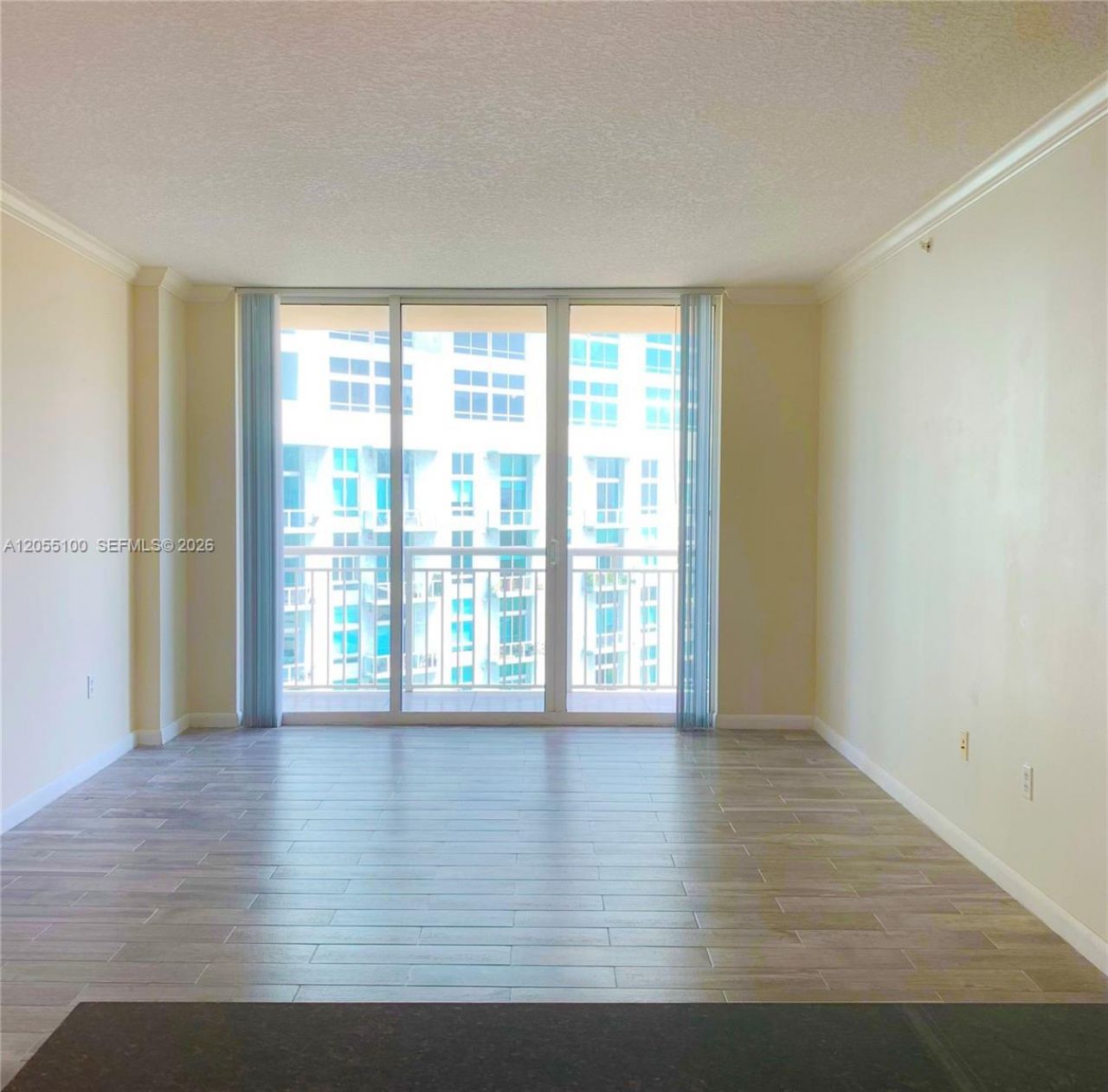 2000 N Bayshore Dr , Unit 1006, Miami, FL 33137 Photo