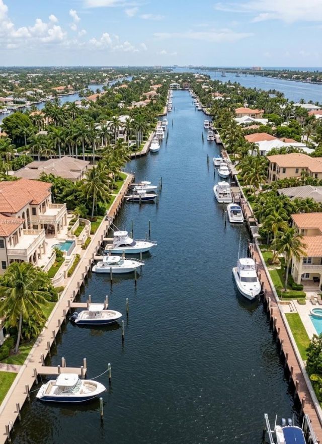 665 Enfield St, Unit B9, Boca Raton, FL 33487 Photo