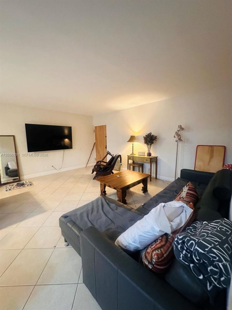 665 Enfield St , Unit B9, Boca Raton, FL 33487 Photo
