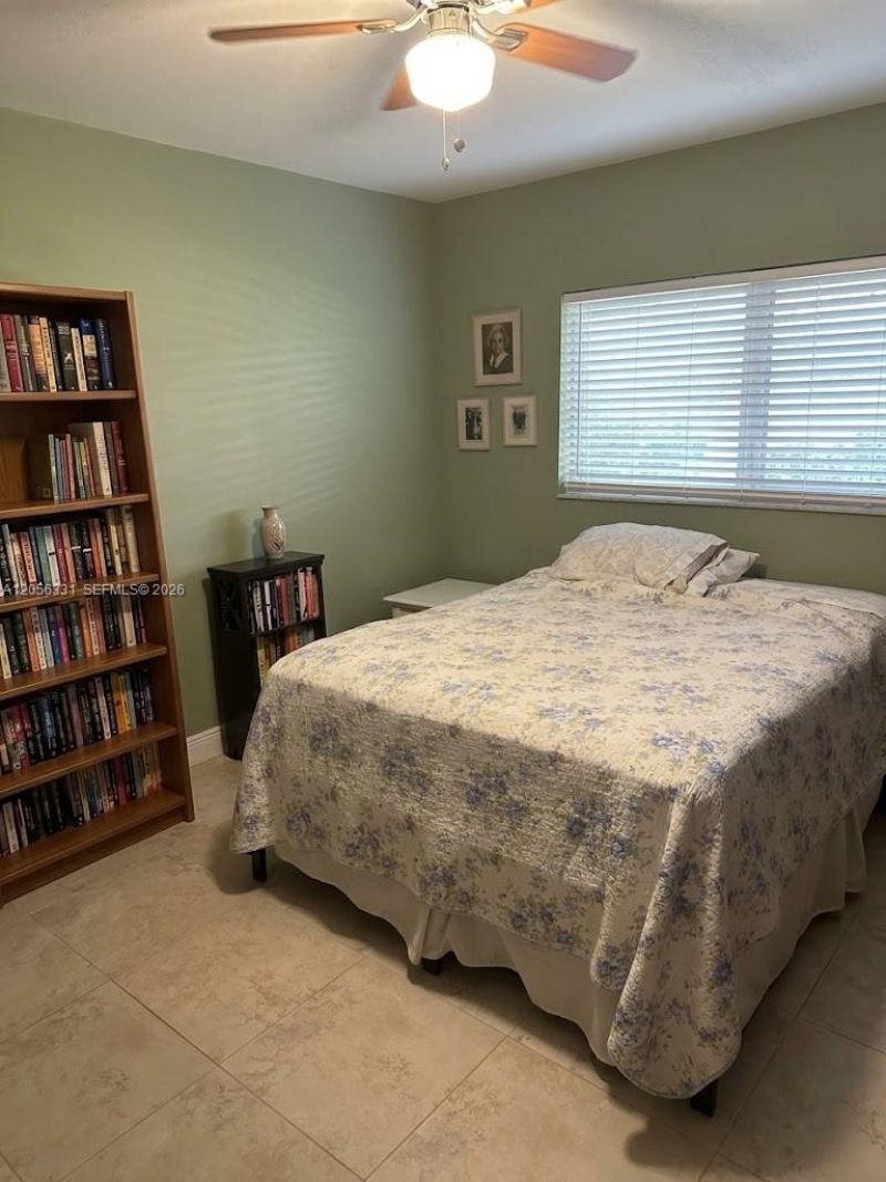 665 Enfield St, Unit B9, Boca Raton, FL 33487 Photo