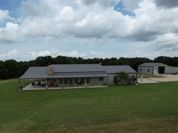 1809 Carminati Road , Montague, TX 76251