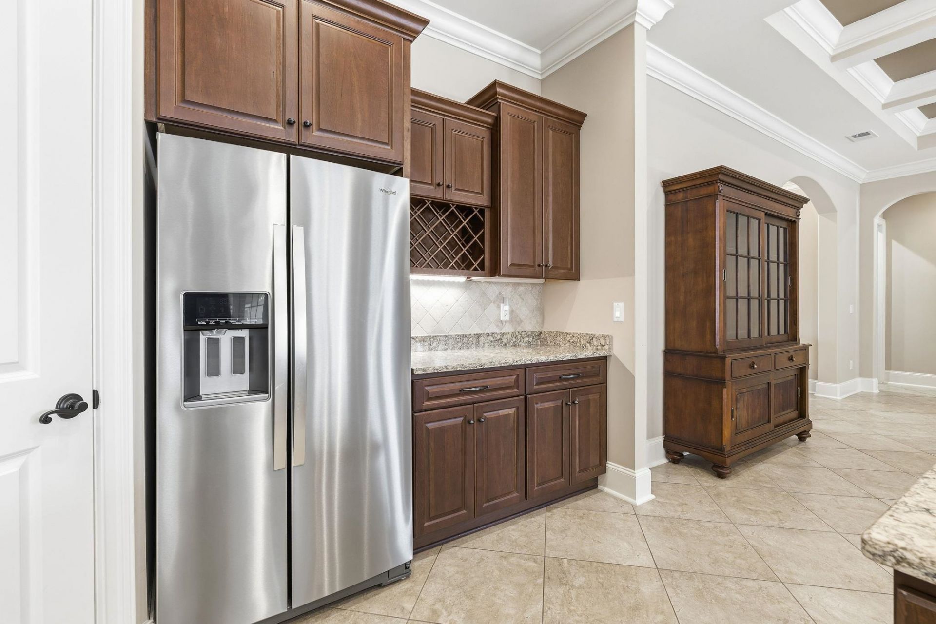 909 Bluffview Dr. Photo 12