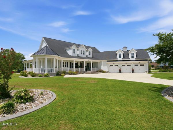 9207 Oldfield Road NW, Calabash, NC 28467