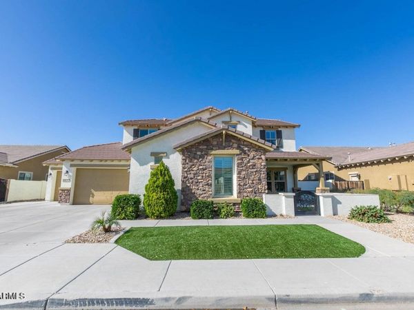 1872 W SWAN Drive, Chandler, AZ 85286