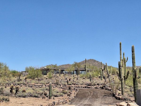 49636 N 15TH Avenue, New River, AZ 85087