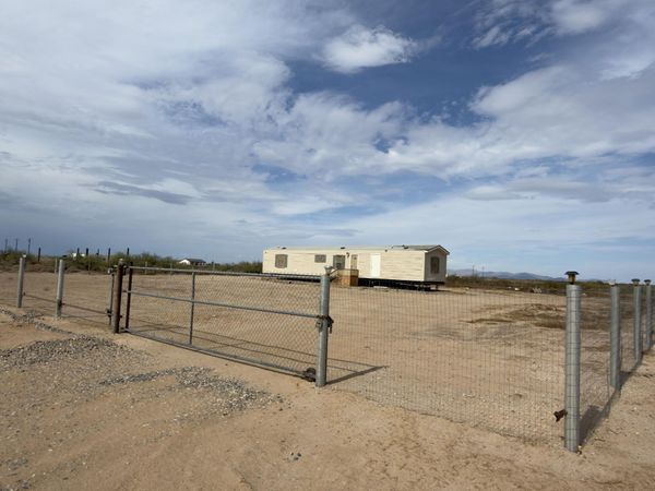 XXX S 381, Tonopah, AZ 85354