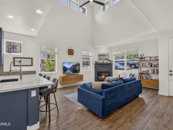 2470 W Clement Circle, Flagstaff, AZ 86001