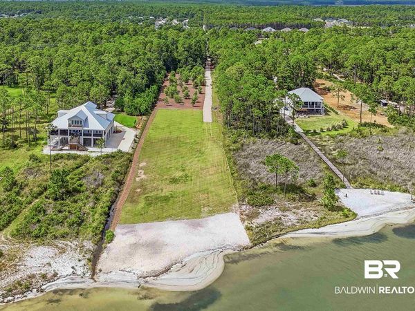 15992 State Highway 180, Gulf Shores, AL 36542