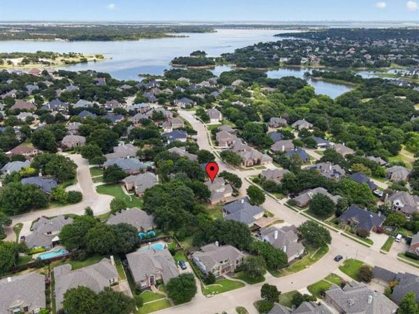 3209 Northwood Drive , Highland Village, TX 75077