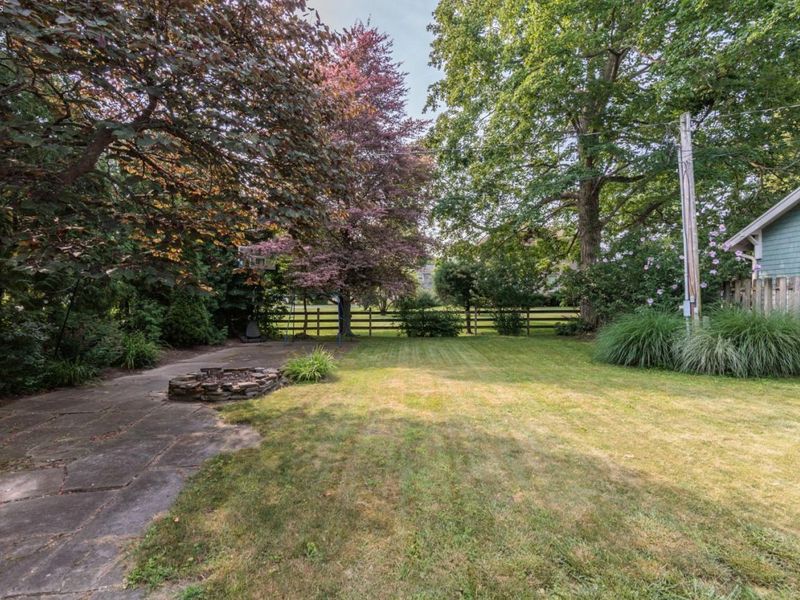 14 W Williams Street, Milan, OH 44846 Photo 5