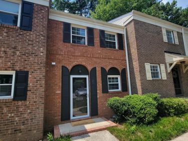 6303 New Market Way, Raleigh, NC 27615