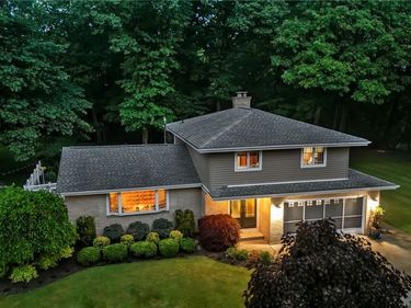 29 Brookview, Orchard Park, NY 14127