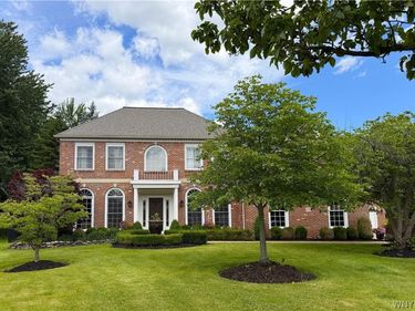 178 Golden Pheasant Drive, Getzville, NY 14068