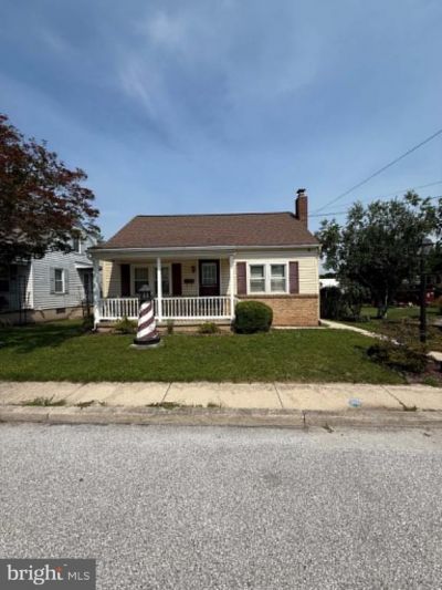 16 PLEASANT STREET , NEW OXFORD, PA 17350