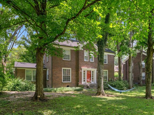 600 Bowling Ave , Nashville, TN 37215