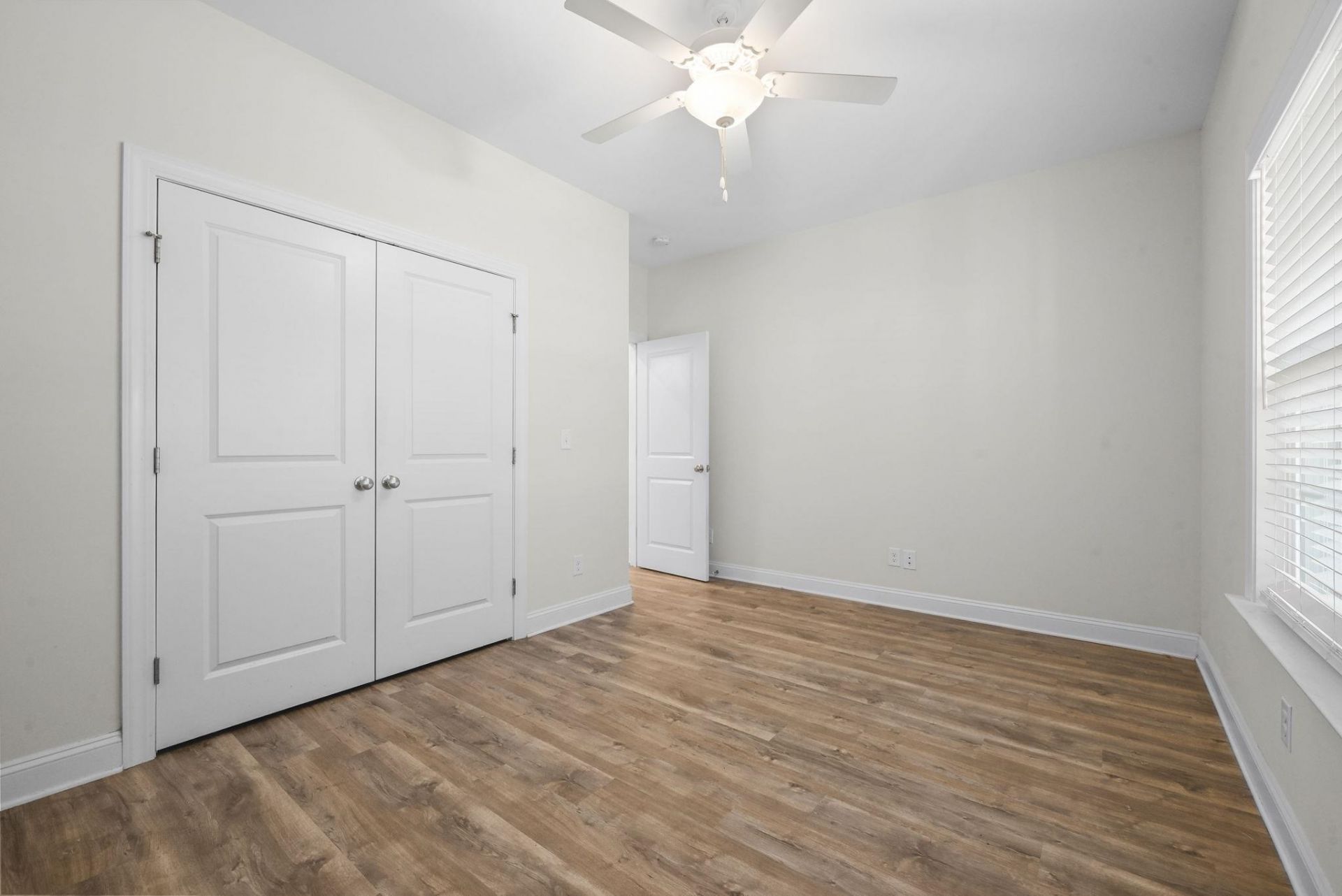 420 Retriever Ct.  Photo 27
