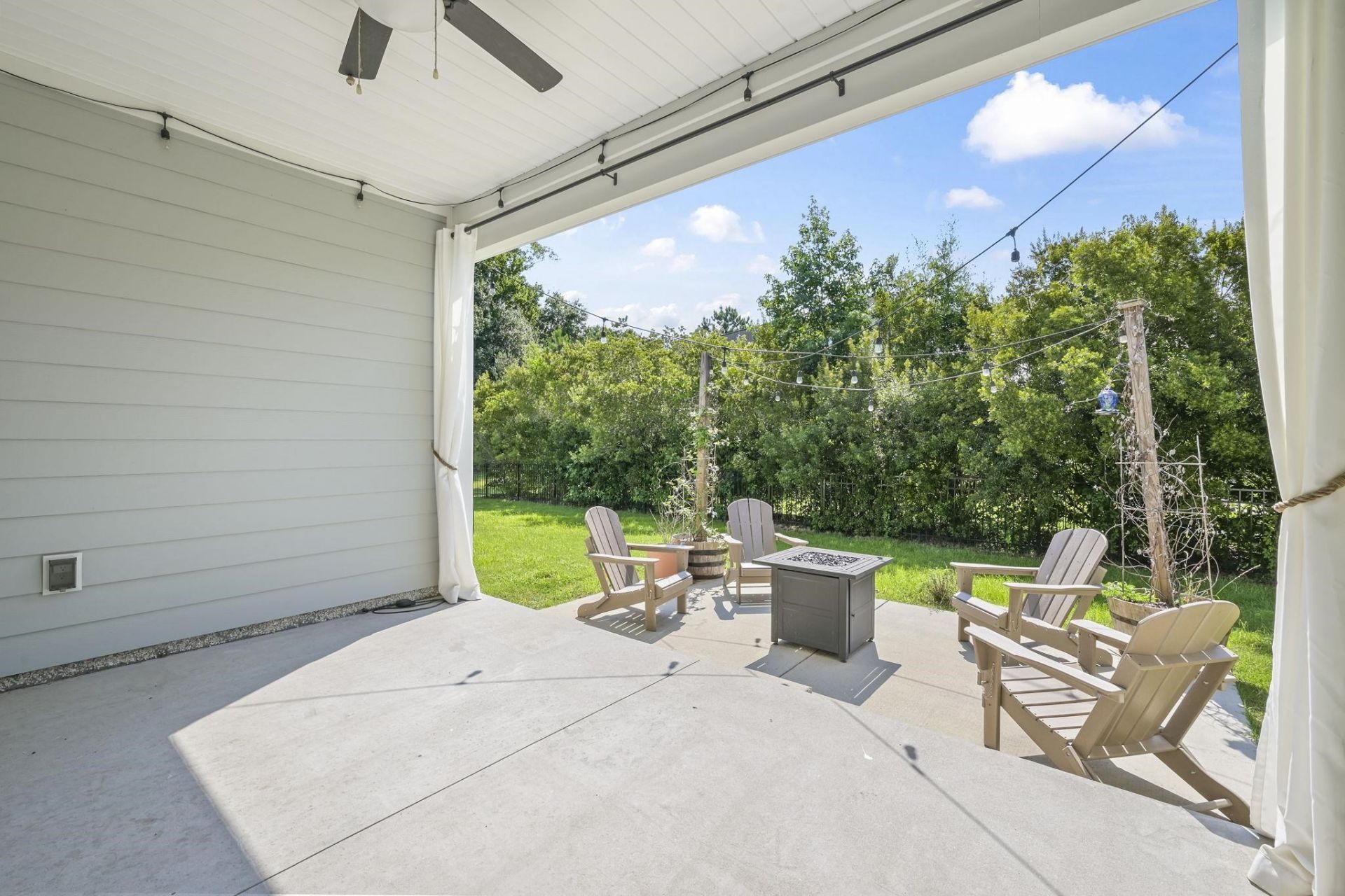 420 Retriever Ct.  Photo 43