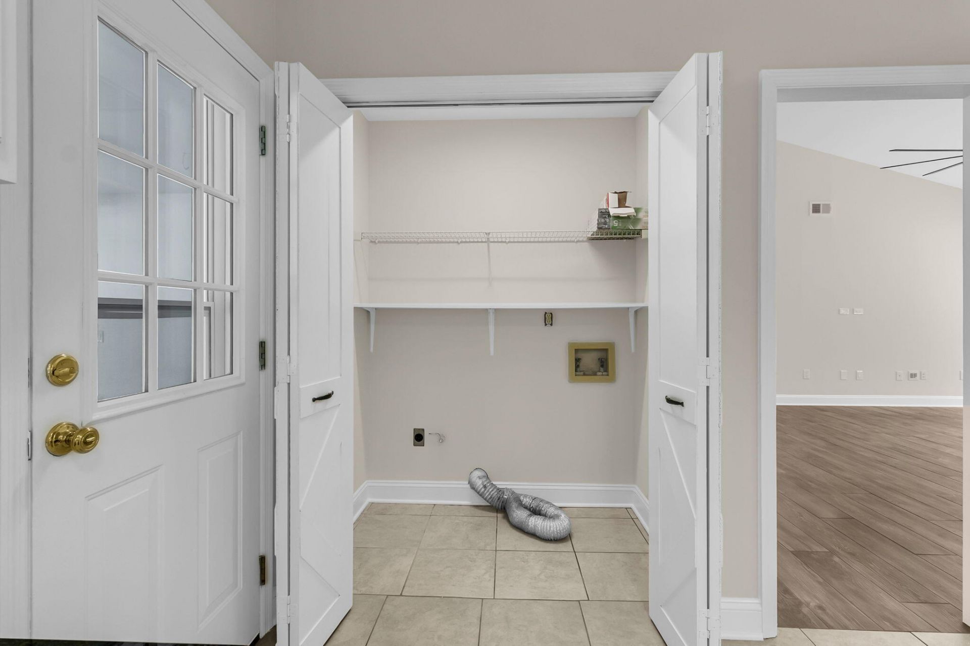 8354 Longridge Road Photo 28
