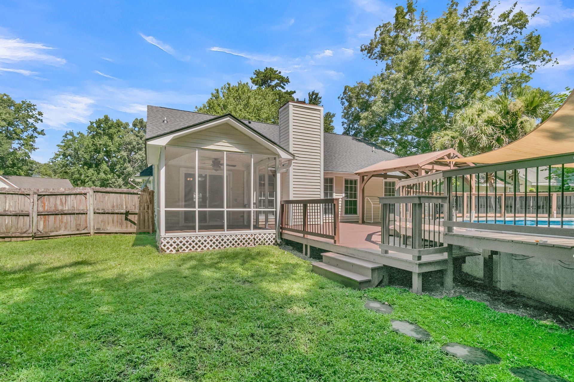 8354 Longridge Road Photo 41