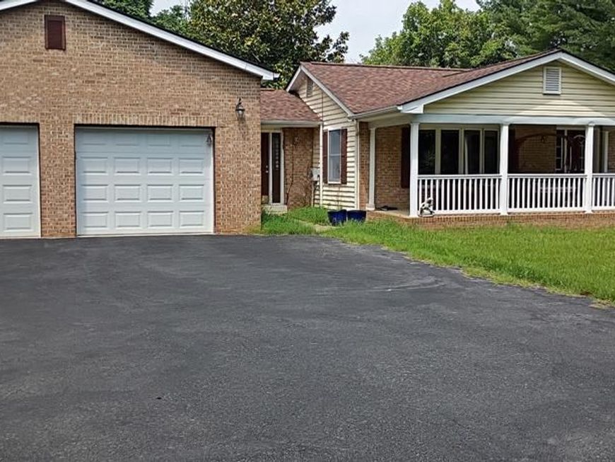 357 Macbeth Drive, Charles Town, WV 25414 Main Photo