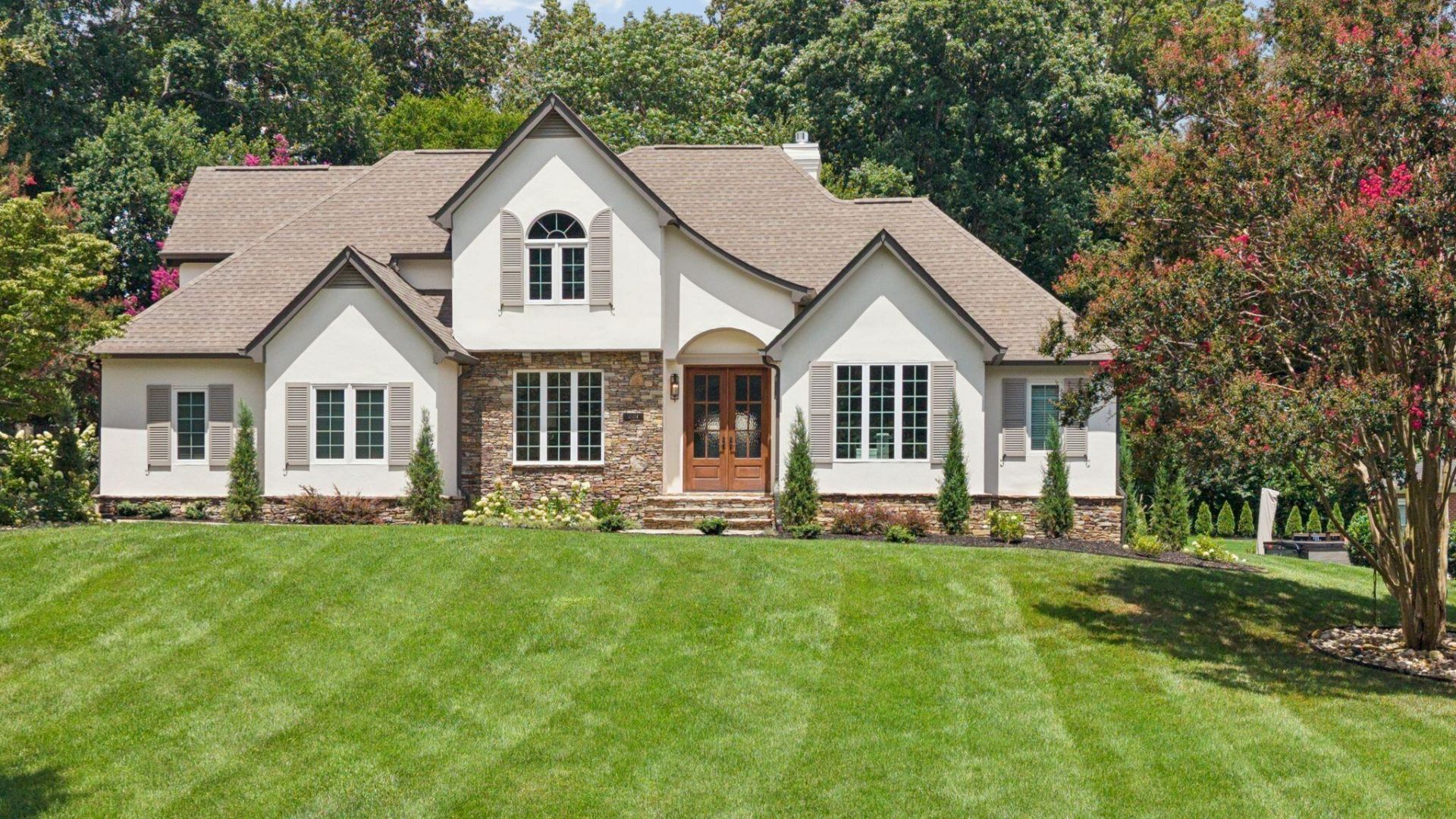 681 Paragon Parkway, Cleveland, TN 37312 Main Photo