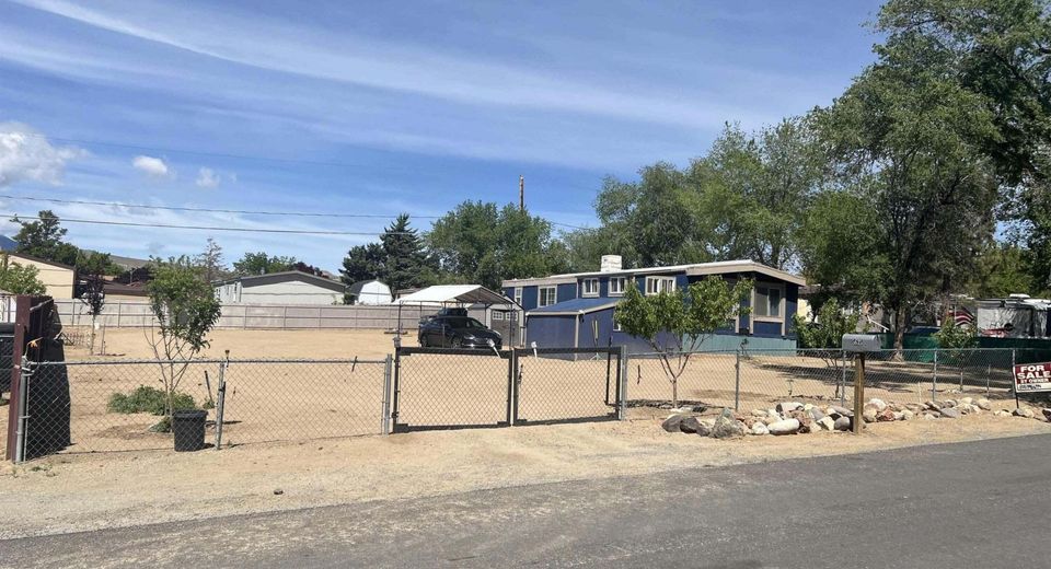 5635 Duclercque Way, Sun Valley, NV 89433 Photo