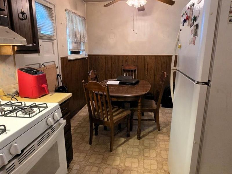 11374 Rose Lane, Forest Park, OH 45246 Photo 8