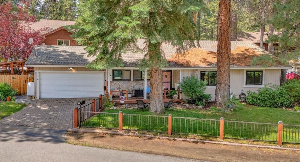 768 Michael Drive, South Lake Tahoe, CA 96150 Photo