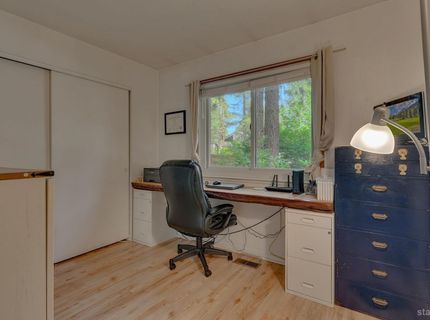 768 Michael Drive, South Lake Tahoe, CA 96150 Photo