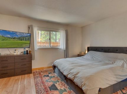 768 Michael Drive, South Lake Tahoe, CA 96150 Photo