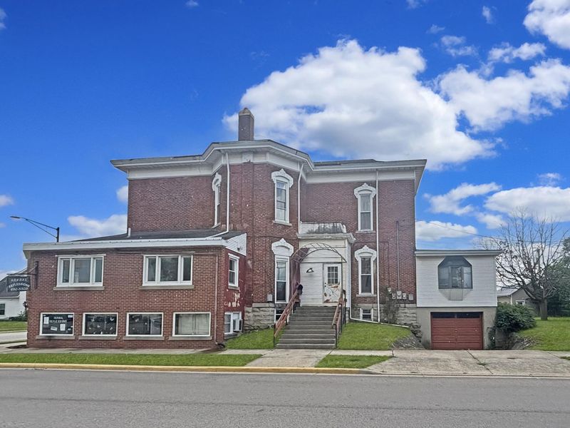 2 S MAIN , Arcanum, OH 45304 Photo 2