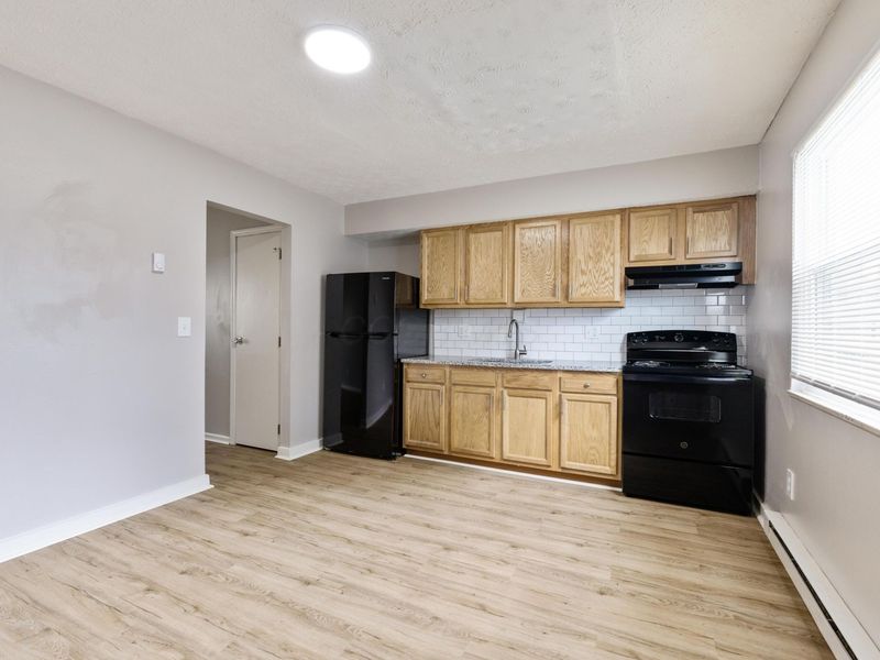 524 Clarendon Avenue , Columbus, OH 43223 Photo 10