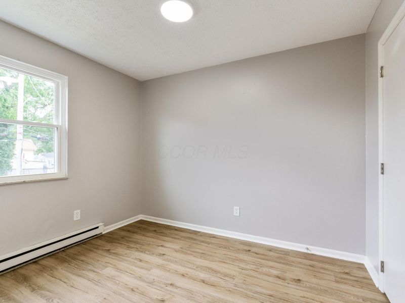 524 Clarendon Avenue , Columbus, OH 43223 Photo 11