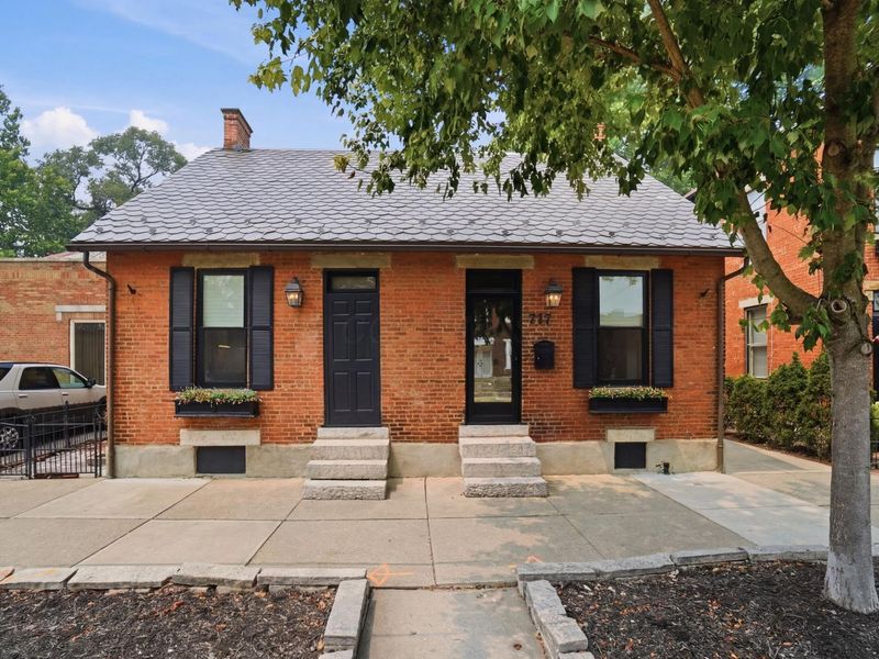 717 S 3rd Street, Columbus, OH 43206 Photo 4