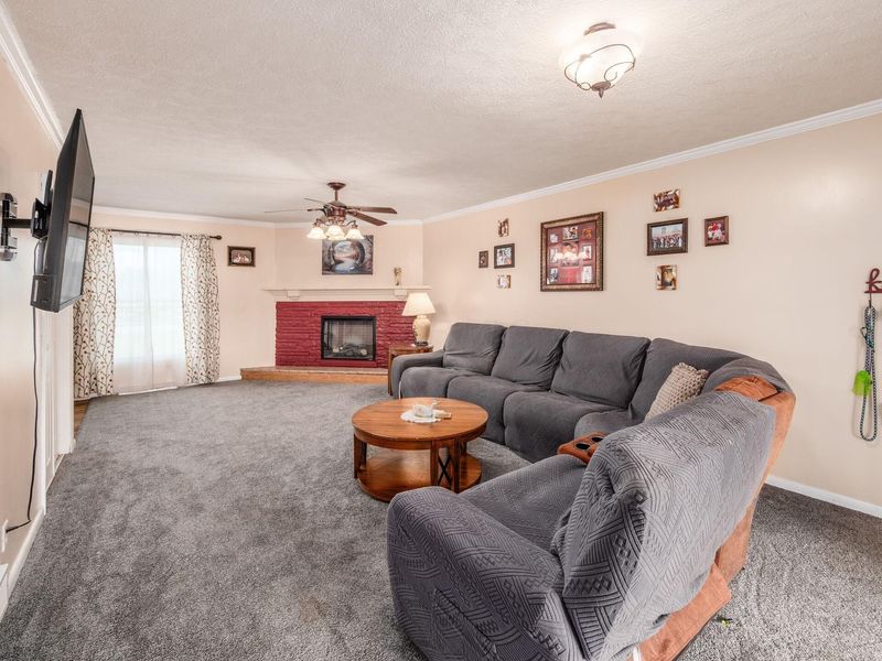 3186 Smeltzer Road , Marion, OH 43302 Photo 5