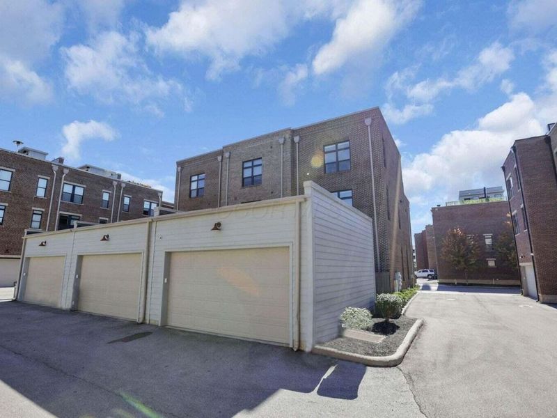 268 N Neruda Avenue, Columbus, OH 43201 Photo 82
