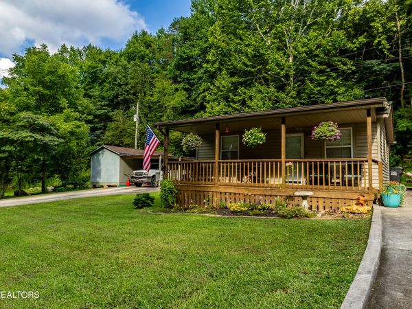 3424 Mutton Hollow Rd, Maryville, TN 37803
