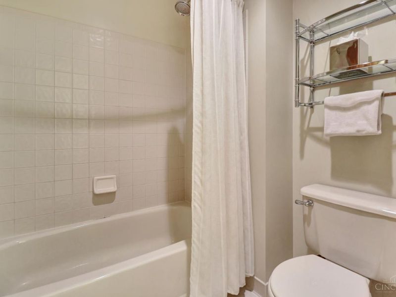 7010 Birch Creek Court, Liberty Township, OH 45044 Photo 32