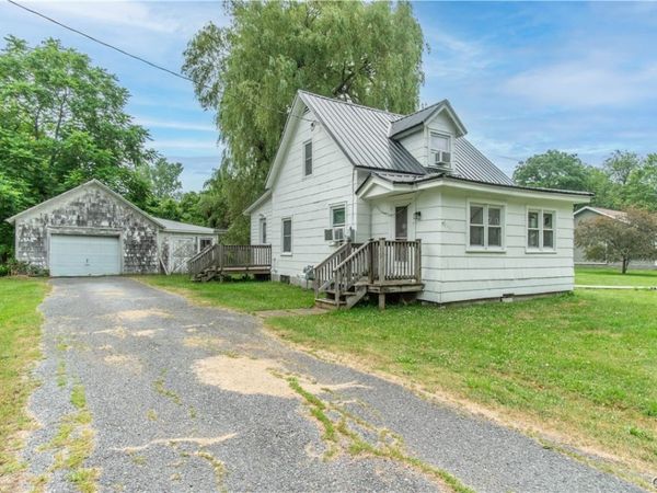 648 Hazelhurst Avenue , Watertown, NY 13601