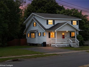 68 Burrstone Road, New York Mills, NY 13417