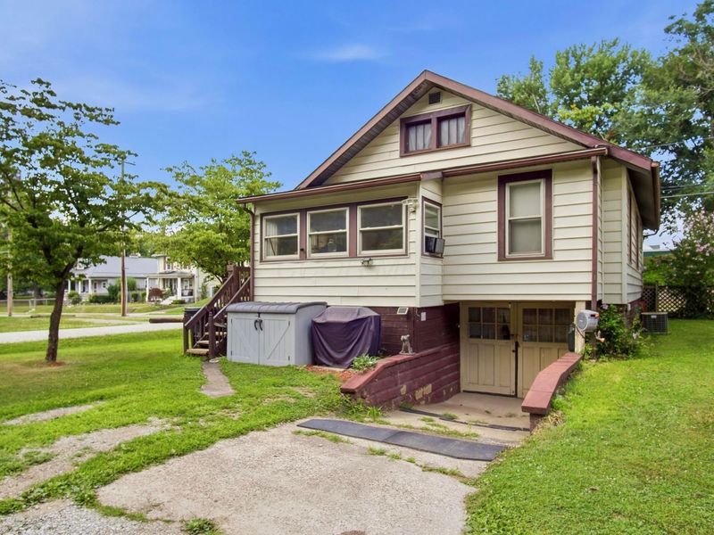 1006 Pershing Road, Zanesville, OH 43701 Photo 5