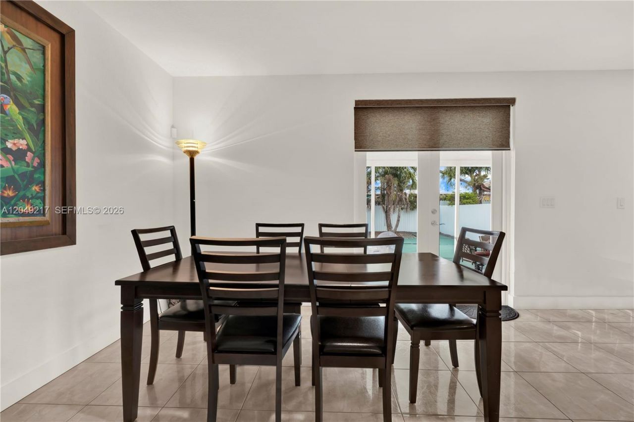 2470 SW 153rd Pass , Miami, FL 33185 Photo