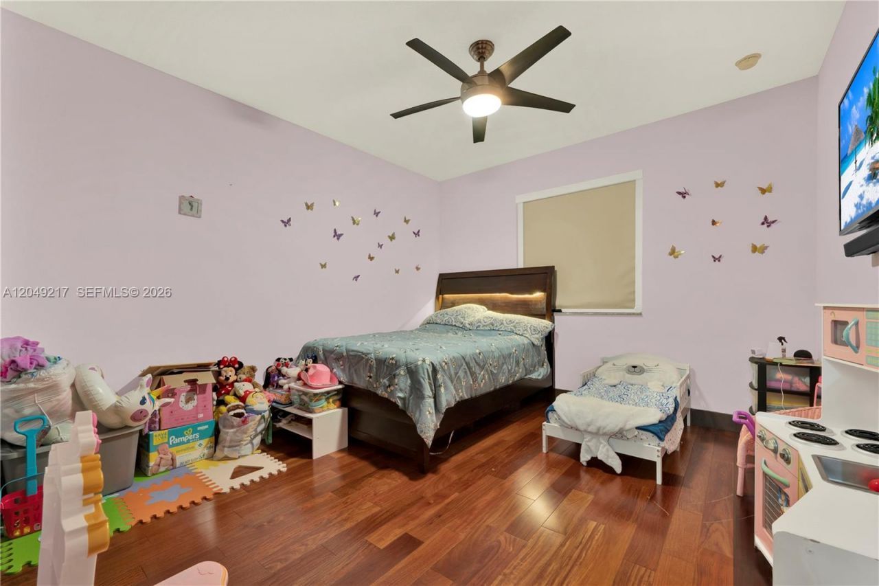 2470 SW 153rd Pass , Miami, FL 33185 Photo