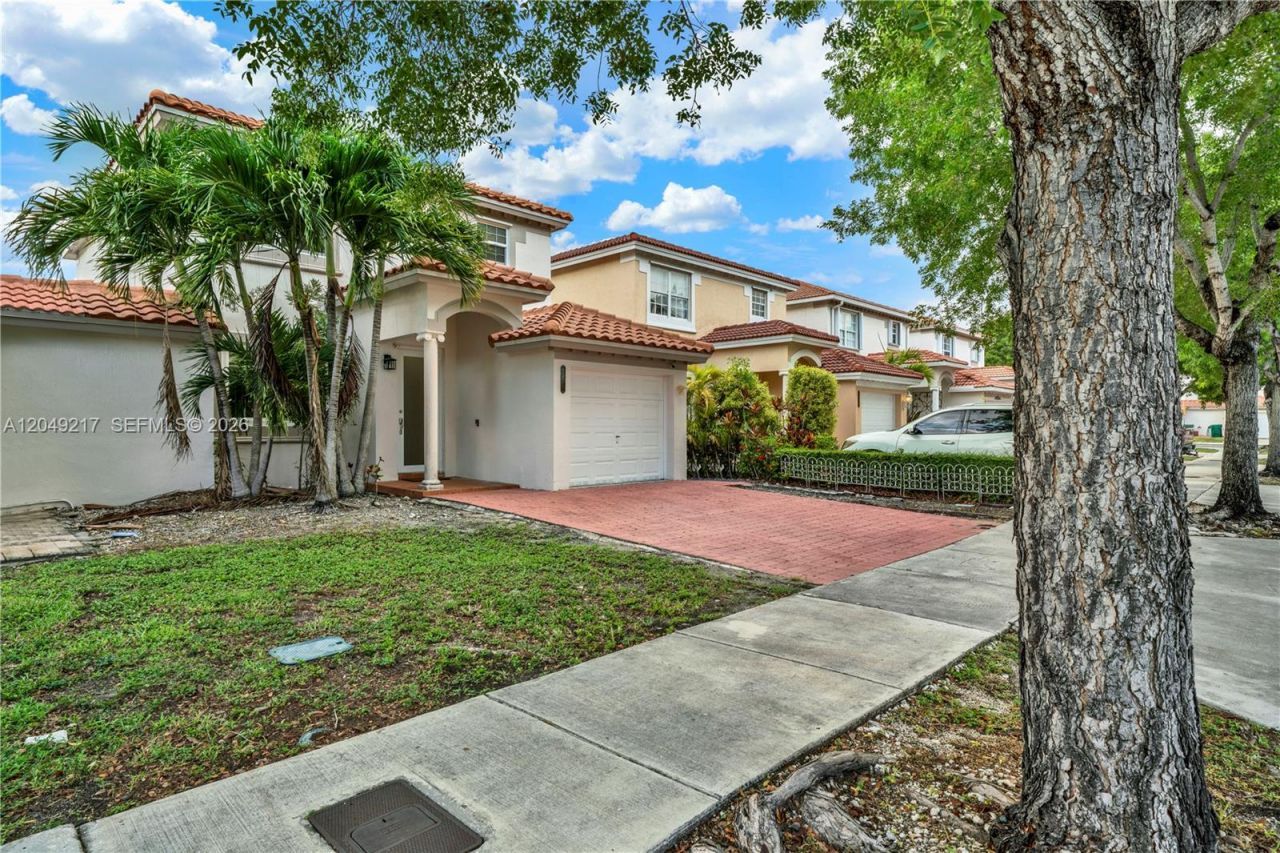 2470 SW 153rd Pass , Miami, FL 33185 Photo