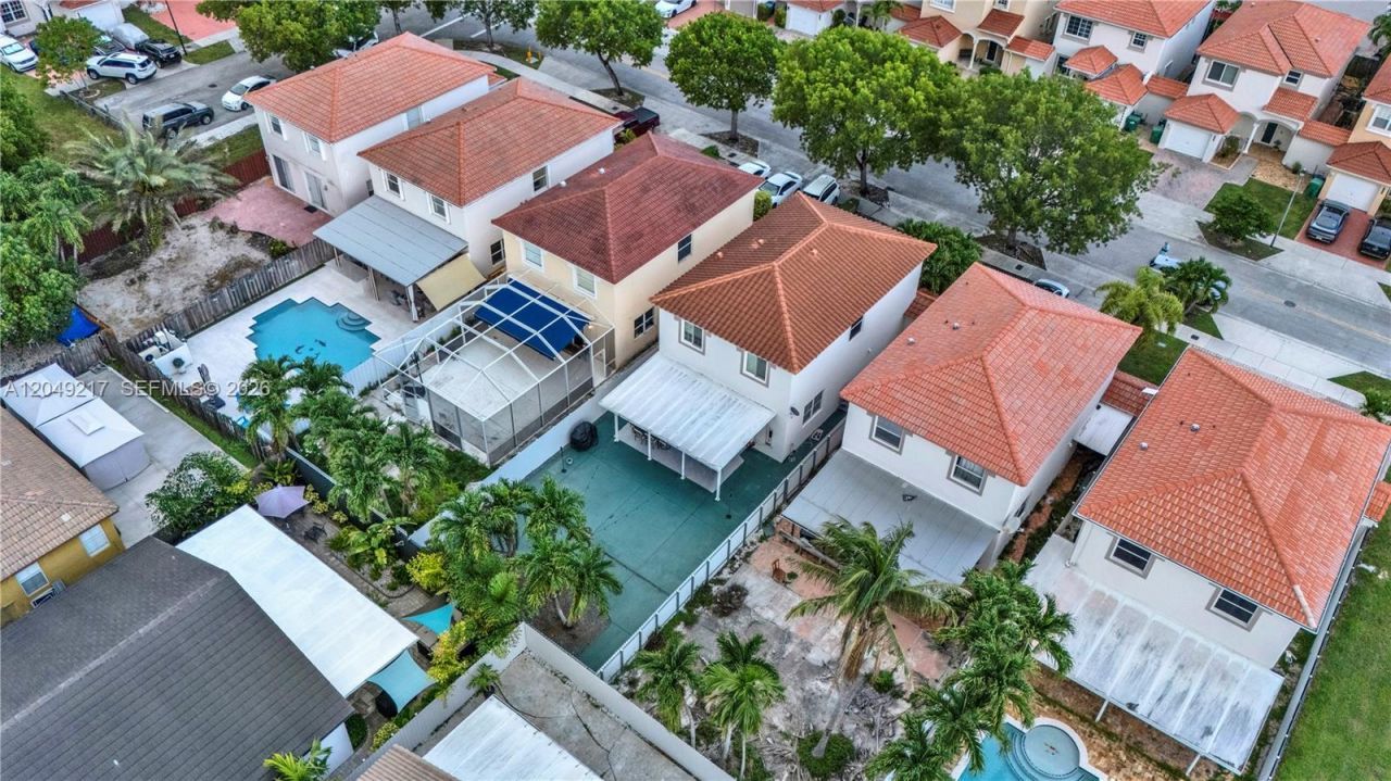 2470 SW 153rd Pass , Miami, FL 33185 Photo