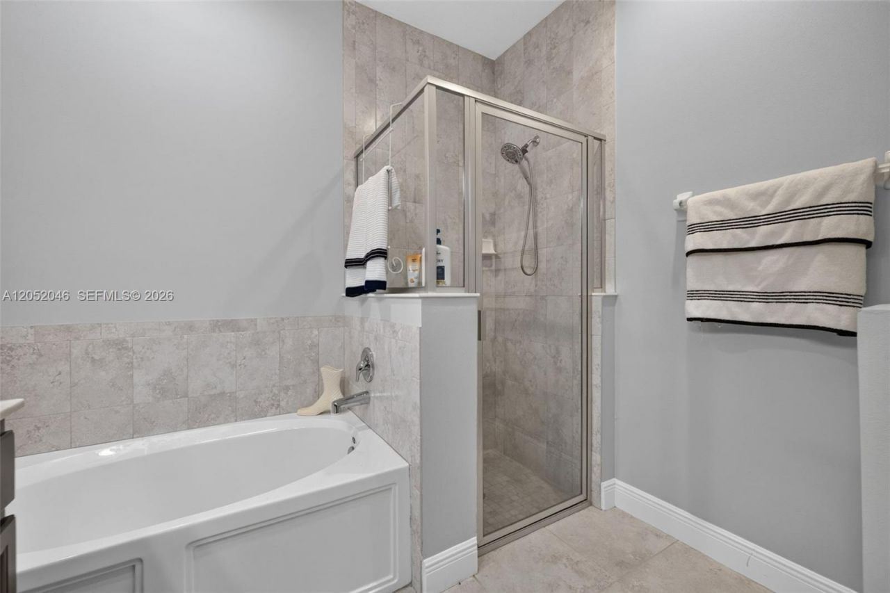 9760 Palm Breezes Dr , Fort Pierce, FL 34945 Photo