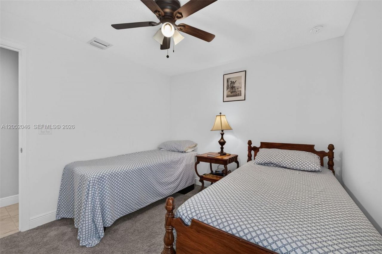 9760 Palm Breezes Dr , Fort Pierce, FL 34945 Photo