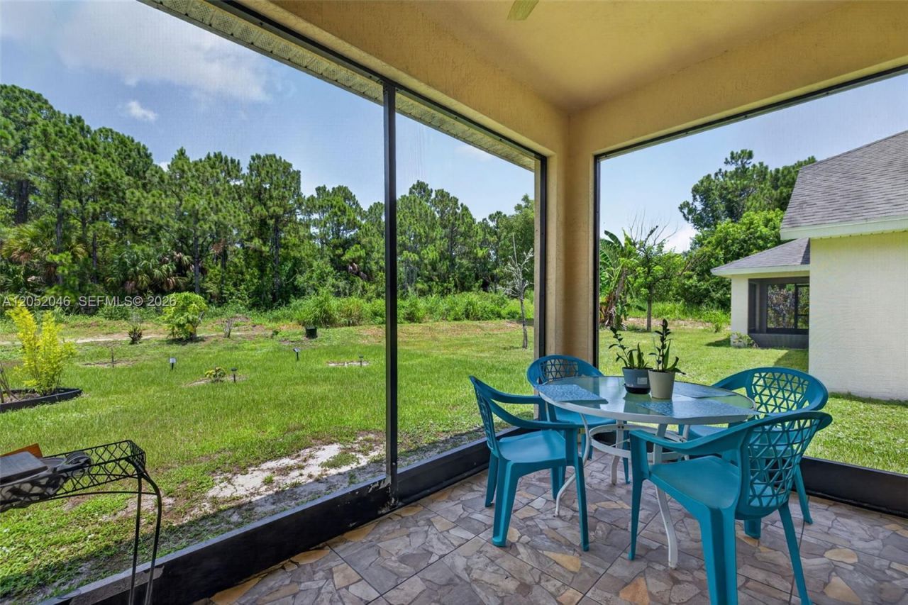 9760 Palm Breezes Dr , Fort Pierce, FL 34945 Photo